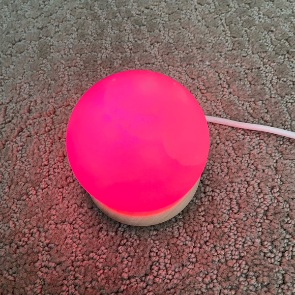 Salt USB Mini Himalayan Salt Globe Lamp - Picture 5 of 5